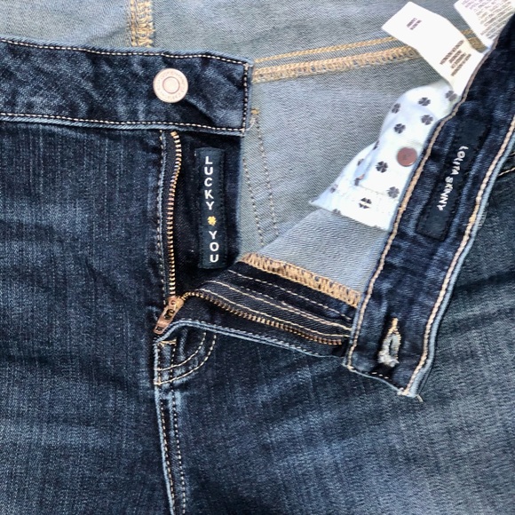 Lucky Brand Jeans - Picture 3 of 5